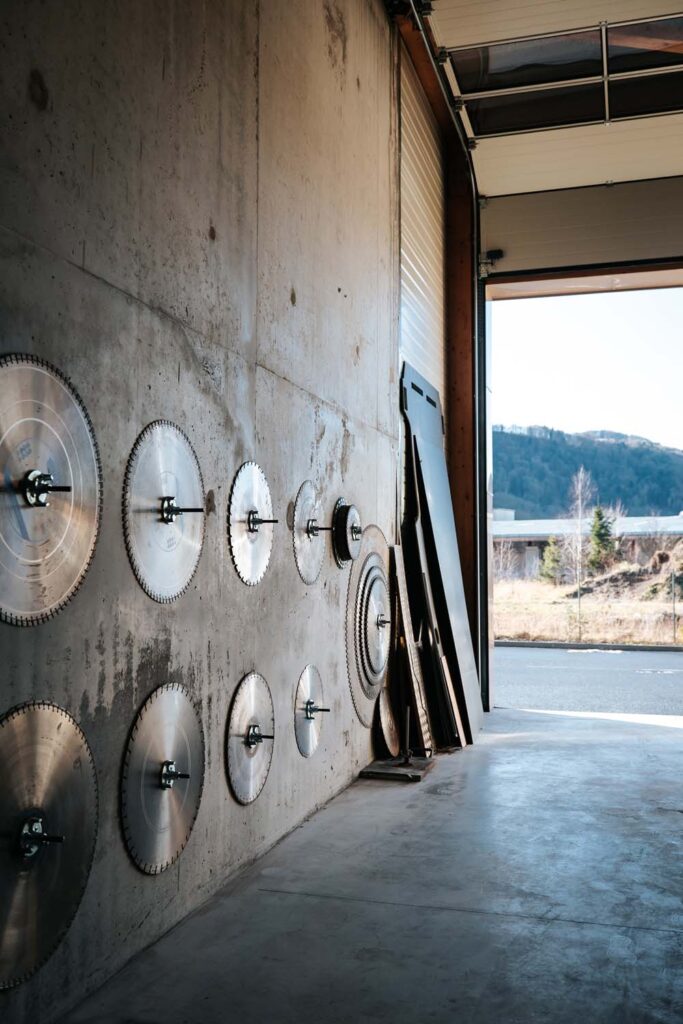 Photo des lames de scies de l'entreprise sciage léman